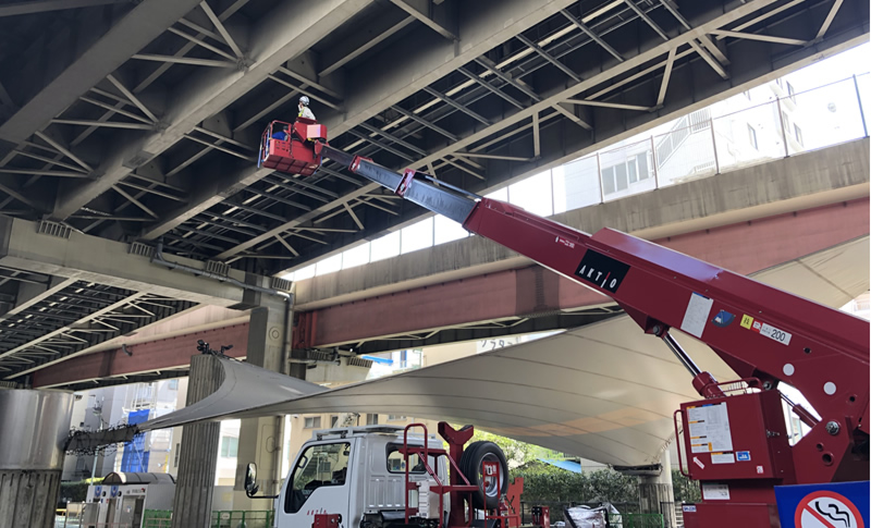 高速道路高架下躯体補修工事